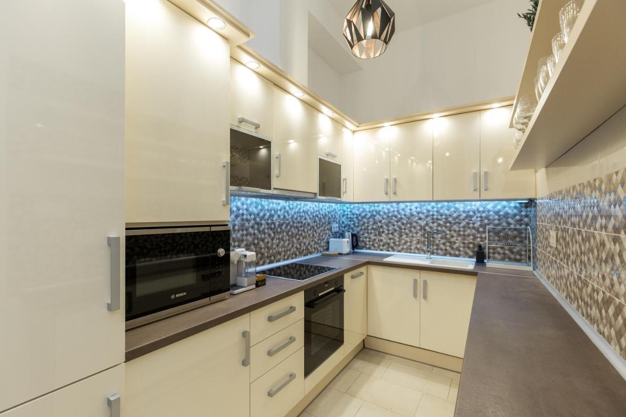 City Center Grand Luxury W 2Br/2Bt Будапеща Екстериор снимка