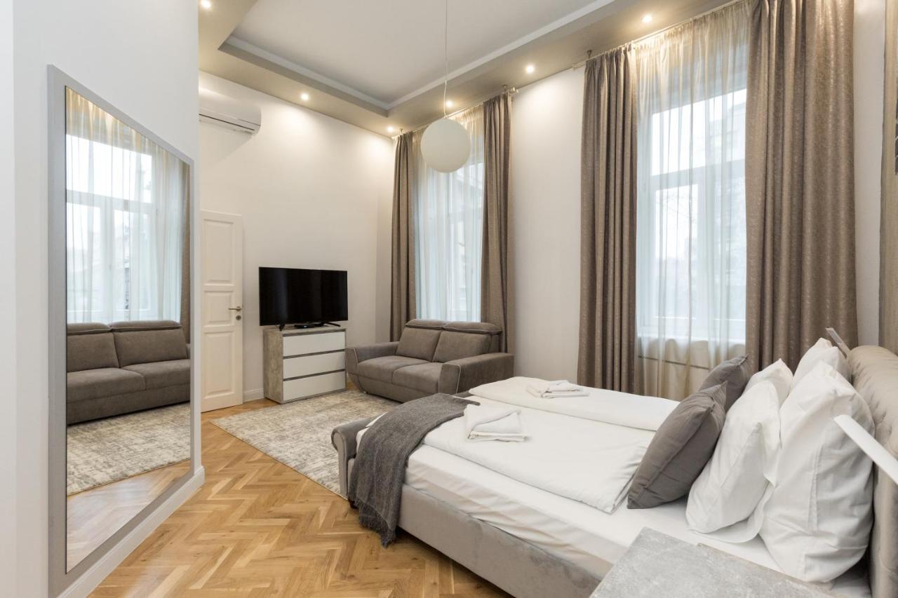 City Center Grand Luxury W 2Br/2Bt Будапеща Екстериор снимка