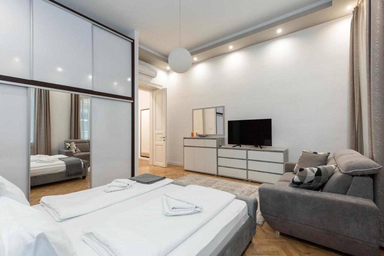 City Center Grand Luxury W 2Br/2Bt Будапеща Екстериор снимка