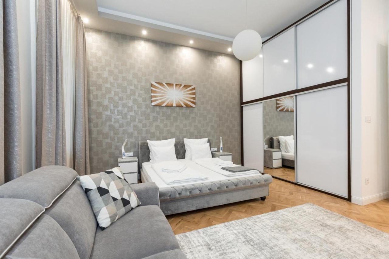 City Center Grand Luxury W 2Br/2Bt Будапеща Екстериор снимка
